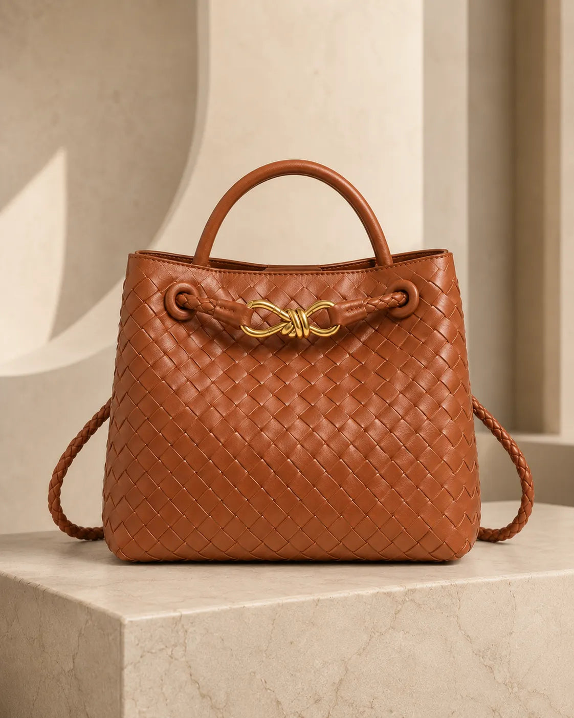 Valentina | Borsa intrecciata con manici