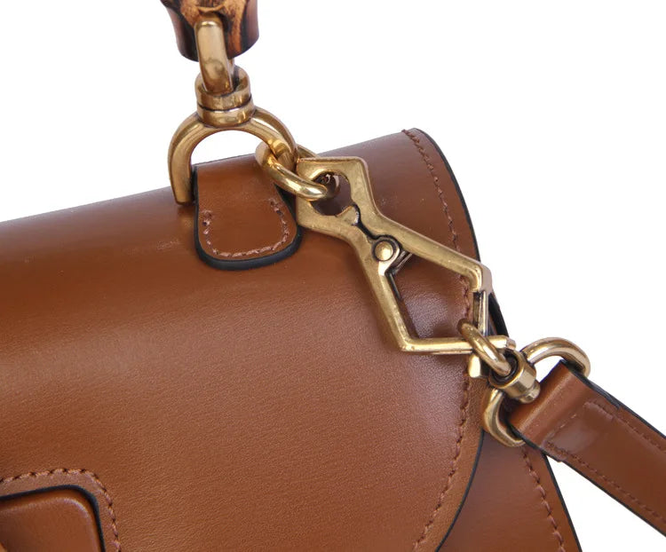 Astor | Borsa in pelle con manico in bambù
