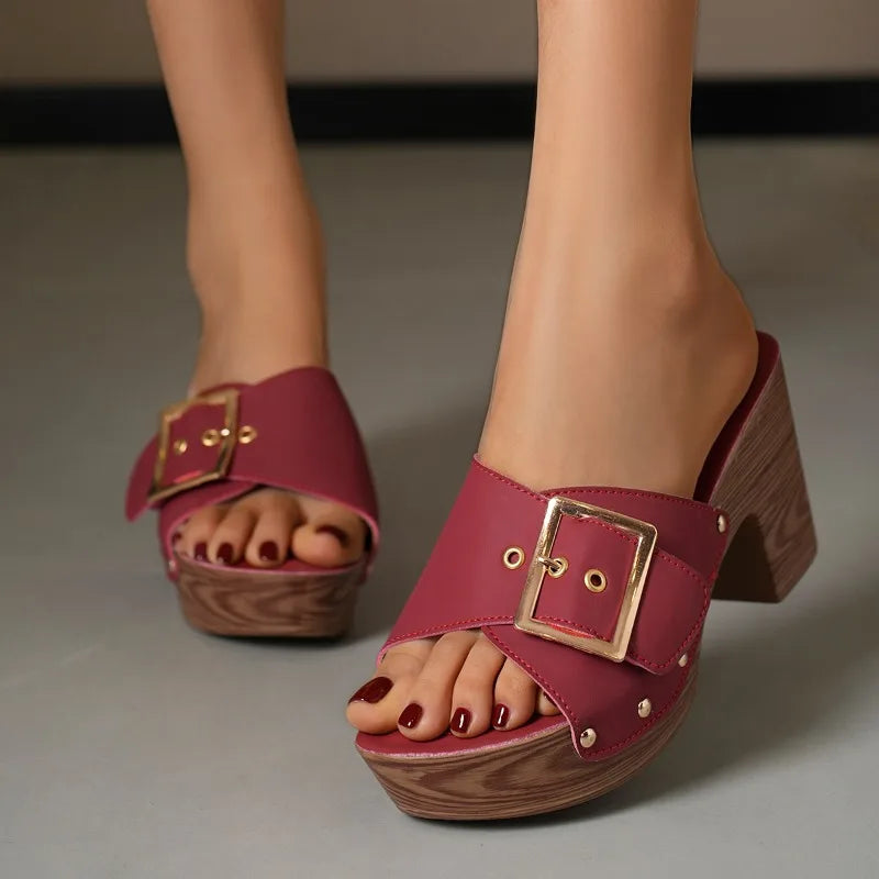 Julie | Sandali in pelle con fibbia quadrata