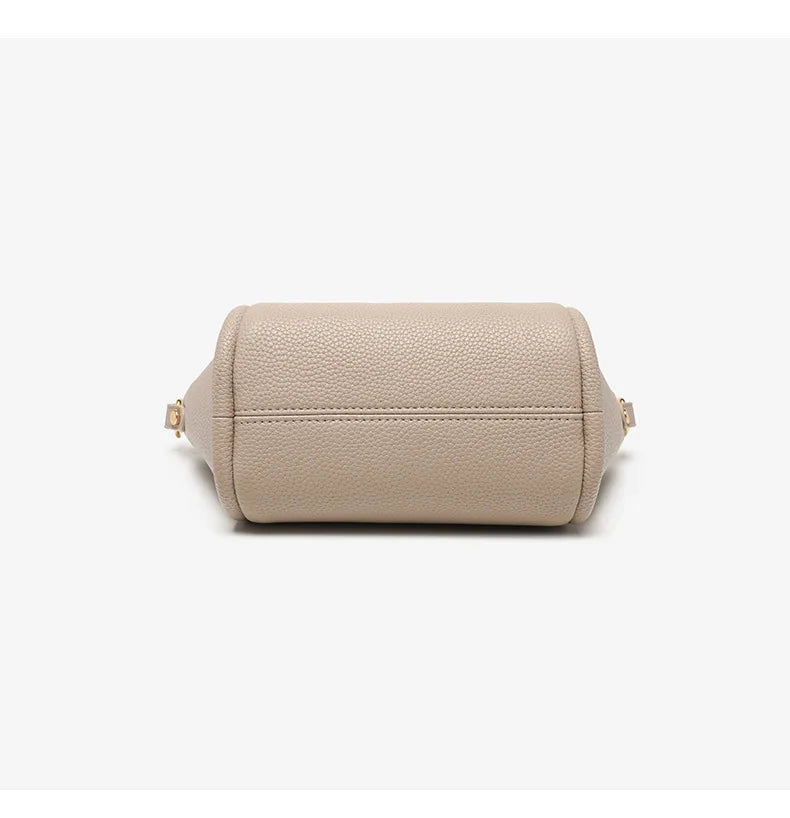 Alina | Borsa a mano in pelle con chiusura girevole