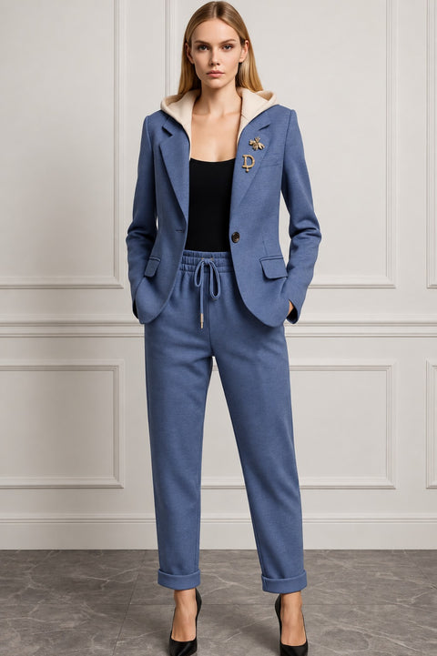 Completo Mad Woman con blazer con cappuccio