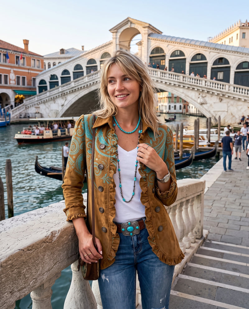 Cliente Lia Conti con la sua giacca